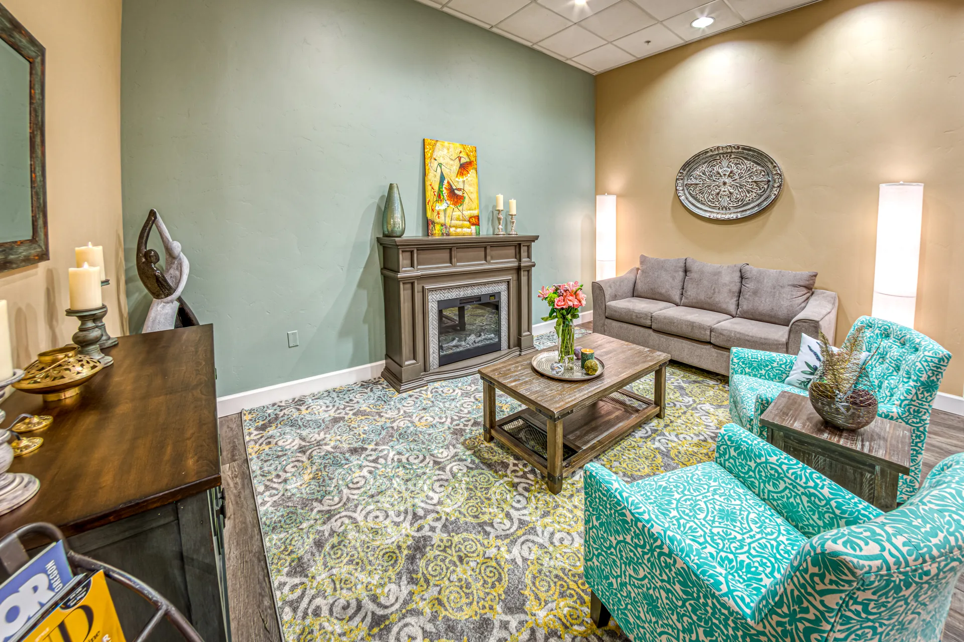 The spa lounge with fireplace at Avalon Salon & Spa in Bend's Old Mill District
